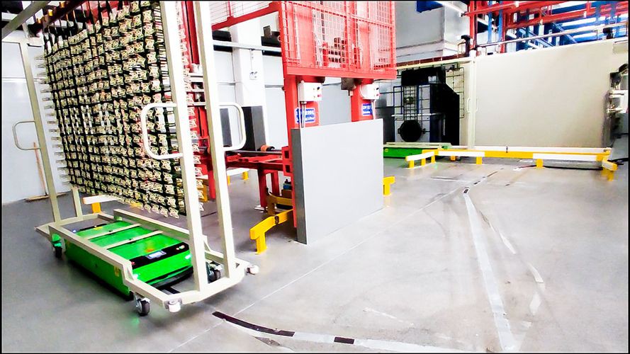 China AGV Towing Vehicle Suppliers China AGV Towing Vehicle Suppliers